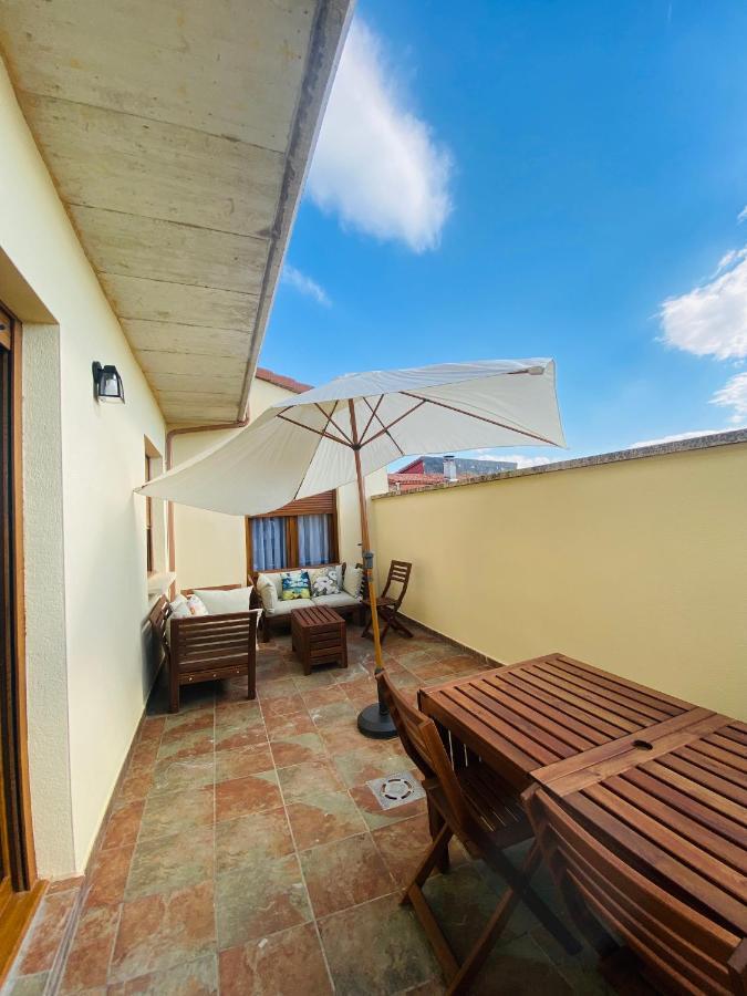 La Casona Del Gallo Abalos ภายนอก รูปภาพ